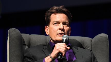 Charlie Sheen le 3 novembre 2018 dans l'émission "An Evening with Charlie Sheen" pour la télévision australienne (PENNY STEPHENS / AAP / MaxPPP)