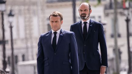 Emmanuel Macron et Edouard Philippe lors de la cérémonie du 8 mai 2020 à Paris (ROMAIN GAILLARD/POOL/MAXPPP / MAXPPP)