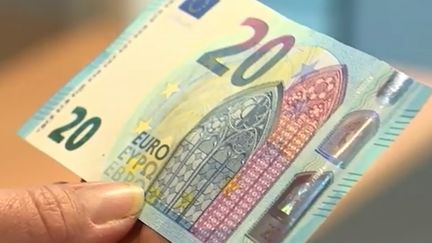 Le nouveau billet de 20 euros, officiellement mis en service