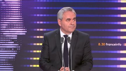 Xavier Bertrand, le président LR de la région Hauts-de-France, invité du 8h30 franceinfo le 16 octobre 2023. (RADIOFRANCE)