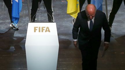 Le pr&eacute;sident de la Fifa, Joseph Blatter, le 28 mai 2015 &agrave; Zurich (Suisse), lors de l'ouverture du congr&egrave;s de l'instance dirigeante du foot mondial. (ARND WIEGMANN / REUTERS)