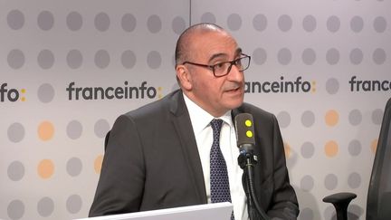 Laurent Nuñez était l'invité de "franceinfo soir", lundi 14 octobre. (CAPTURE D'ECRAN / FRANCEINFO / RADIO FRANCE)