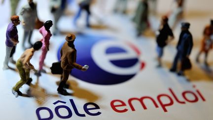 Les 500 entreprises françaises, qui ont connu la meilleure croissance sur trois ans ont créé "40 000 emplois". (PHILIPPE HUGUEN / AFP)