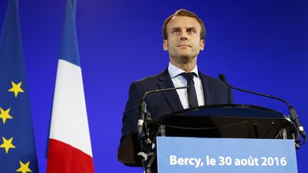 L'histoire secrète de la démission d'Emmanuel Macron