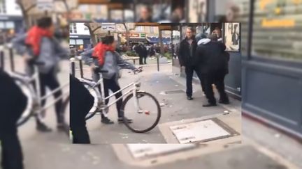 Peu avant de frapper un homme à terre, Alexandre Benalla s'en est pris à une jeune femme,&nbsp;le 1er&nbsp;mai&nbsp;2018, place de la Contrescarpe,&nbsp;à Paris. (SONIA B-C /TWITTER)