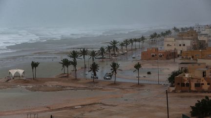 Le cyclone Mekunu a frappé la ville de Salalah à Oman, le 25 mai 2018. (MOHAMMED MAHJOUB / AFP)