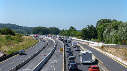 Vacances : 850 kilomètres d'embouteillages pour le grand chassé-croisé de l'été