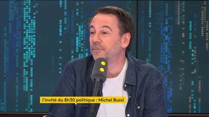 L'écrivain et géographe Michel Bussi était l'invité de franceinfo, samedi 16 mars. (RADIO FRANCE / CAPTURE D'ÉCRAN)