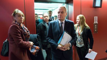 Ayrault assiste à son premier sommet européen comme ministre : en Syrie, "il faut absolument que les hostilités s'arrêtent"