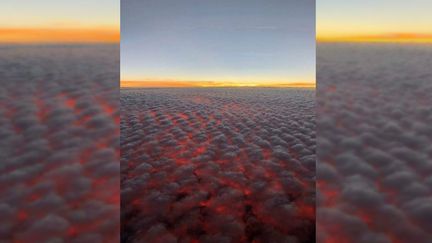 Ce&nbsp;cliché a été repris de nombreuses fois comme étant une photo des nuages rougis par les incendies en Californie. (NATHAN PROVINCE / CAPTURE D'ÉCRAN)