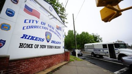 L'entrée de la prison de Rikers Island, à New York, où Dominique Strauss-Kahn est emprisonné (17 mai 2011). (AFP/EMMANUEL DUNAND)