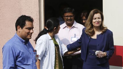 Val&eacute;rie Trierweiler &agrave; Bombay,&nbsp;le 27 janvier 2014, lors de son voyage humanitaire en Inde. (DANISH SIDDIQUI / REUTERS)