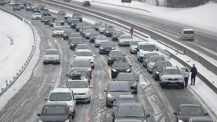 Lyon : le verglas perturbe la circulation