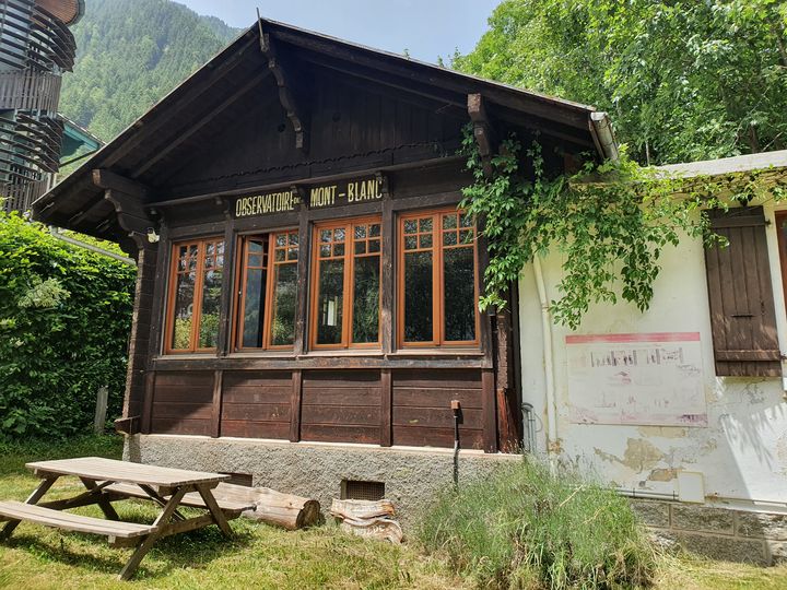 L'observatoire du Mont-Blanc, à Chamonix (Haute-Savoie). (BORIS HALLIER / RADIO FRANCE)