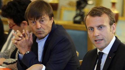 Nicolas Hulot et Emmanuel Macron, à l'Elysée, le 5 septembre 2017.&nbsp; (PHILIPPE WOJAZER / AFP)