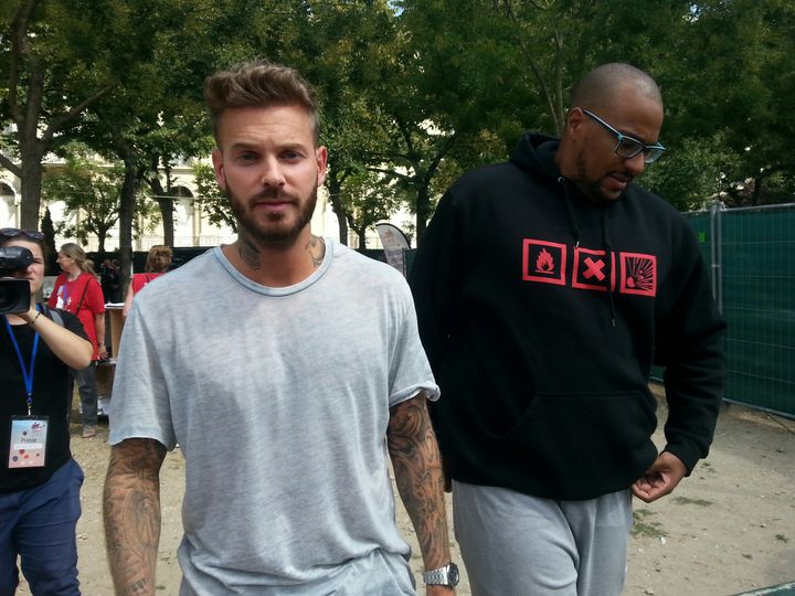 &nbsp; (Matt Pokora a interrompu ses vacances pour un concert devant les enfants réunis par le Secours Populaire © Benjamin Illy/Radio France)