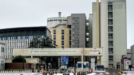 L'entrée de l'hôpital de Creil (Oise), le 23 janvier 2019.&nbsp; (PHILIPPE HUGUEN / AFP)