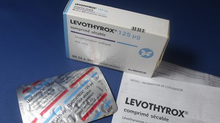 Le Levothyrox, médicament permettant de stabiliser la production d'hormones thyroïdiennes. (MOURAD ALLILI / MAXPPP)