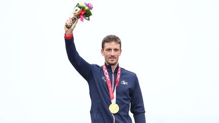 Champion paralympique de cyclisme sur route C4-5, Kevin Le Cunff a reçu sa médaille d'or, la 8e pour la délégation française lors de ces Jeux Paralympiques.