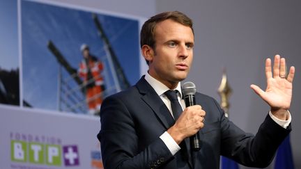 Emmanuel Macron à Egletons (Corrèze), le 4 octobre 2017&nbsp; (LUDOVIC MARIN / AFP)