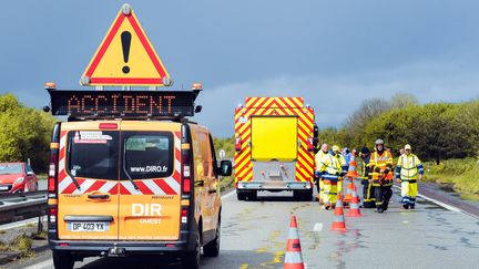 Deux accidents ont causé la coupure de l'autoroute A7, le 8 septembre&nbsp;2019 dans la Drôme (photo d'illustration). (VALENTIN BELLEVILLE / HANS LUCAS / AFP)