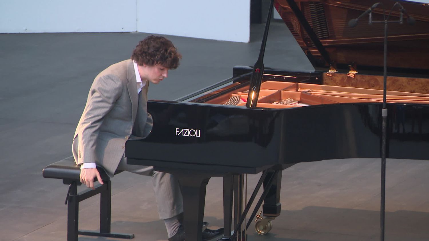 年轻神童为第 44 届拉罗克丹泰隆国际钢琴节献上精彩表演