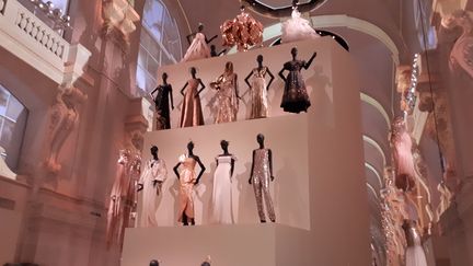 L'exposition Dior dure jusqu'au&nbsp;7 janvier. (SOPHIE AUVIGNE/FRANCEINFO)