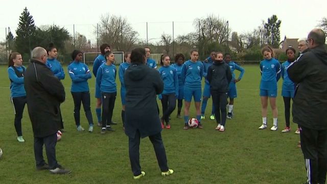 Les joueuses amatrices d'Yzeure défieront les stars parisiennes demain en finale de coupe de France. L'occasion pour ces joueuses de vivre leur rêve le temps d'un match...