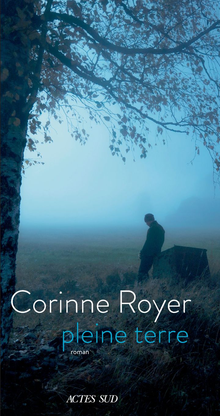 Couverture du roman "Pleine terre", de Corinne Royer, août 2021 (ACTES SUD)