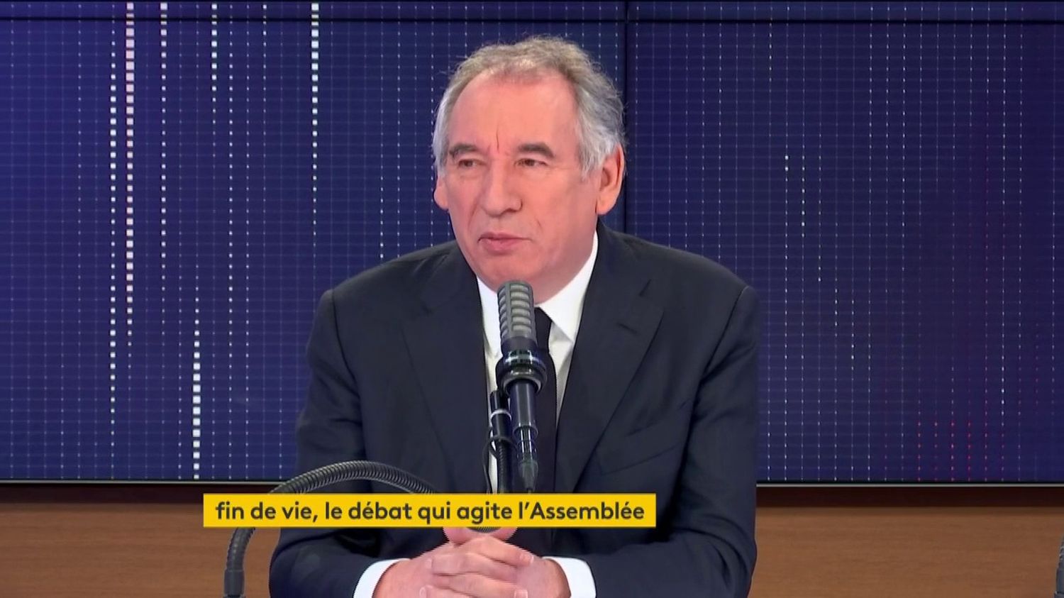 VIDEO. François Bayrou Est "pleinement Engagé Dans Le Soutien à Ce Que ...