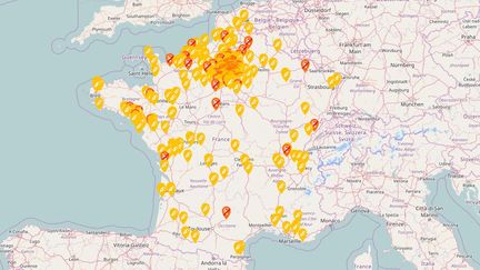 La carte des stations-service ayant des problèmes d'approvisionnement, le 31 mai 2017 à 10 heures, selon les signalements des internautes sur l'application Essence. (MON ESSENCE.FR)