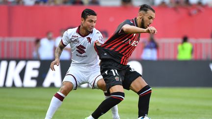 L'attaquant niçois Amine Gouiri, lors d'un match amical entre les Aiglons et le Torino le 30 juillet 2022 à Nice (&nbsp;Alpes-Maritimes). (SYLVAIN THOMAS / AFP)