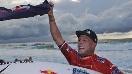 L'Australien Mick Fanning (NICOLAS MOLLO / AFP)