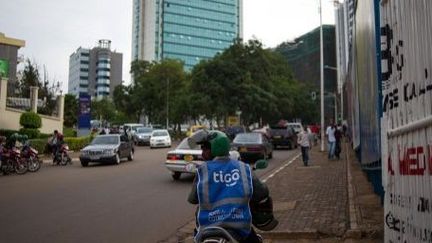 Le nouveau visage de Kigali, la captiale du Rwanda, en plein essor économique, le 11 mars 2014. (AFP/Phil Moore)