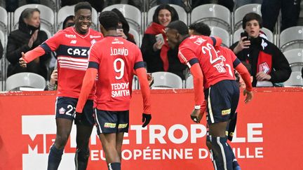 La joie des Lillois lors de leur large victoire face à Troyes en Ligue 1, le 15 janvier 2023. (DENIS CHARLET / AFP)