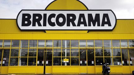 Un magasin Bricorama &agrave; Bry-sur-Marne (Val-de-Marne), le 3 novembre 2012. (BERTRAND GUAY / AFP)