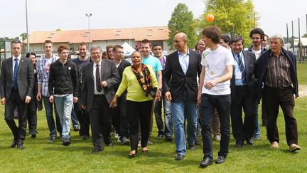 Christiane Taubira et Harlem D&eacute;sir font partie des personnalit&eacute;s politiques socialistes pr&eacute;sentes &agrave; Soustons (Landes), le 4 mai 2013. (ISABELLE LOUVIER / MAXPPP)