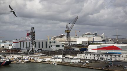 Les chantiers navals STX France, à Saint-Nazaire (Loire-Atlantique), le 27 juillet 2017.&nbsp; (CAROLINE PAUX / FRANCE)