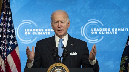 Le président des Etats-Unis, Joe Biden, s'exprime lors d'un sommet virtuel entre dirigeants de la planète sur le climat, le 23 avril 2021. (JIM WATSON / AFP)