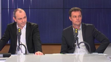 Laurent Berger, secrétaire général de la CFDT, et Christophe Robert, délégué général de la Fondation Abbé-Pierre, étaient les invités de franceinfo mardi 5 mars (FRANCEINFO / RADIOFRANCE)