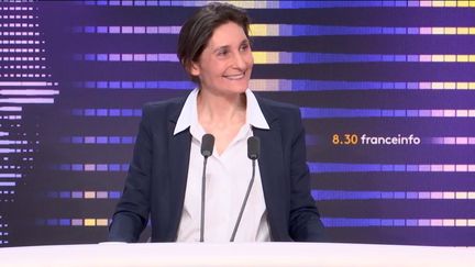 Amélie Oudéa-Castéra, ministre des Sports et des Jeux olympiques et paralympiques, était l'invitée du "8h30 franceinfo", mercredi 12 avril 2023. (FRANCEINFO / RADIOFRANCE)