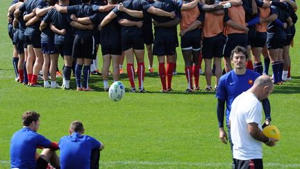 L'&eacute;quipe de France de rugby &agrave; l'entra&icirc;nement &agrave; Auckland le 21 octobre 2011. (FRANCK FIFE / AFP)