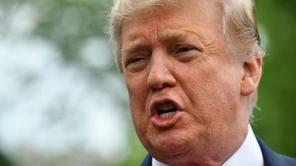 Le président américain Donald Trump,&nbsp;devant la&nbsp;Maison Blanche à Washington, le 26 avril 2019. (MANDEL NGAN / AFP)