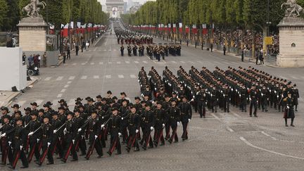 14-Juillet : le traditionnel défilé militaire remplacé par une cérémonie place de la Concorde