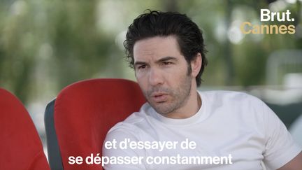 Lâcher prise, destinée, inspiration… Pour Brut, Tahar Rahim, venu présenter le film “Don Juan” du réalisateur français Serge Bozon, revient sur son travail d’acteur face au journaliste Augustin Trapenard.