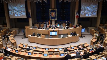 Le conseil régional de&nbsp;Provence-Alpes-Côte d'Azur, le 16 octobre 2015. (BORIS HORVAT / AFP)