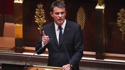 Manuel Valls, lors de son discours &agrave; l'Assembl&eacute;e nationale, le 16 septembre 2015.&nbsp; (STEPHANE DE SAKUTIN / AFP)