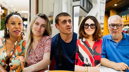 Marie-Stéphane, Mélanie, Kevin, Maud et Philippe ont accepté de confier à franceinfo ce qui les poussait à voter pour le Nouveau Front populaire, le Rassemblement national ou le camp présidentiel, pour les élections législatives. (PAULINE GAUER - HELOISE KROB / FRANCEINFO)