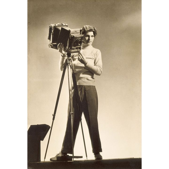 Margaret Bourke-White, Self-portrait with camera, Los Angeles County Museum of Art
 (Digital Image Museum Associates/LACMA/Art Resource NY/Scala, Florence)