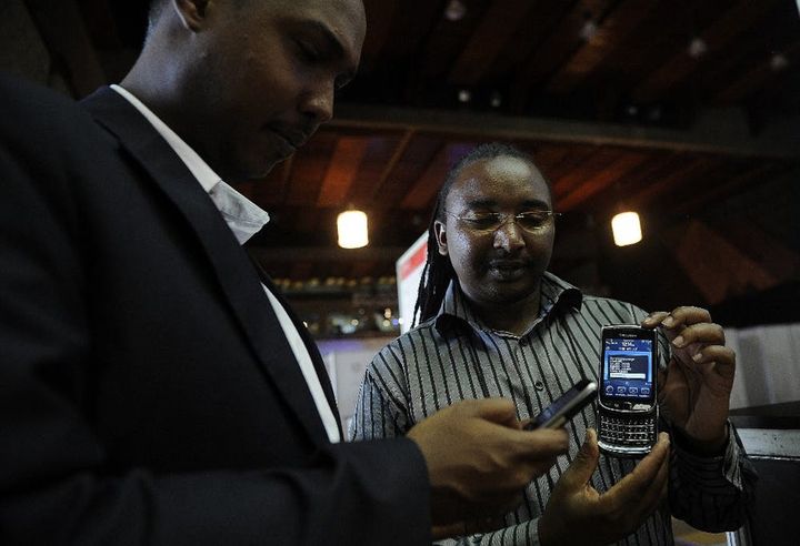 Les Africains ont créé des milliers d’applications adaptées aux réalités locales.  (Simon Maina/AFP)